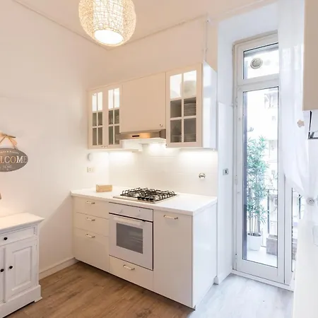 Apartment Frattina Spanish Steps